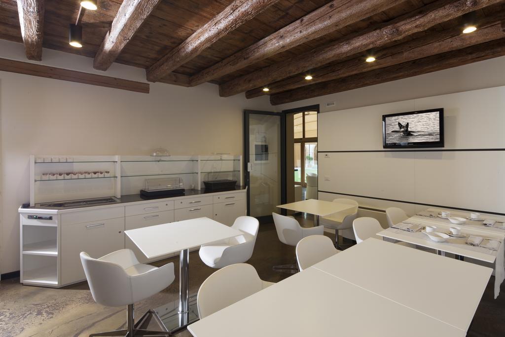 Villa Solaris Hotel & Residence Tezze sul Brenta ภายนอก รูปภาพ