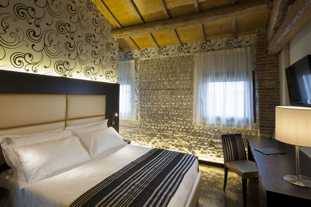 Villa Solaris Hotel & Residence Tezze sul Brenta ภายนอก รูปภาพ