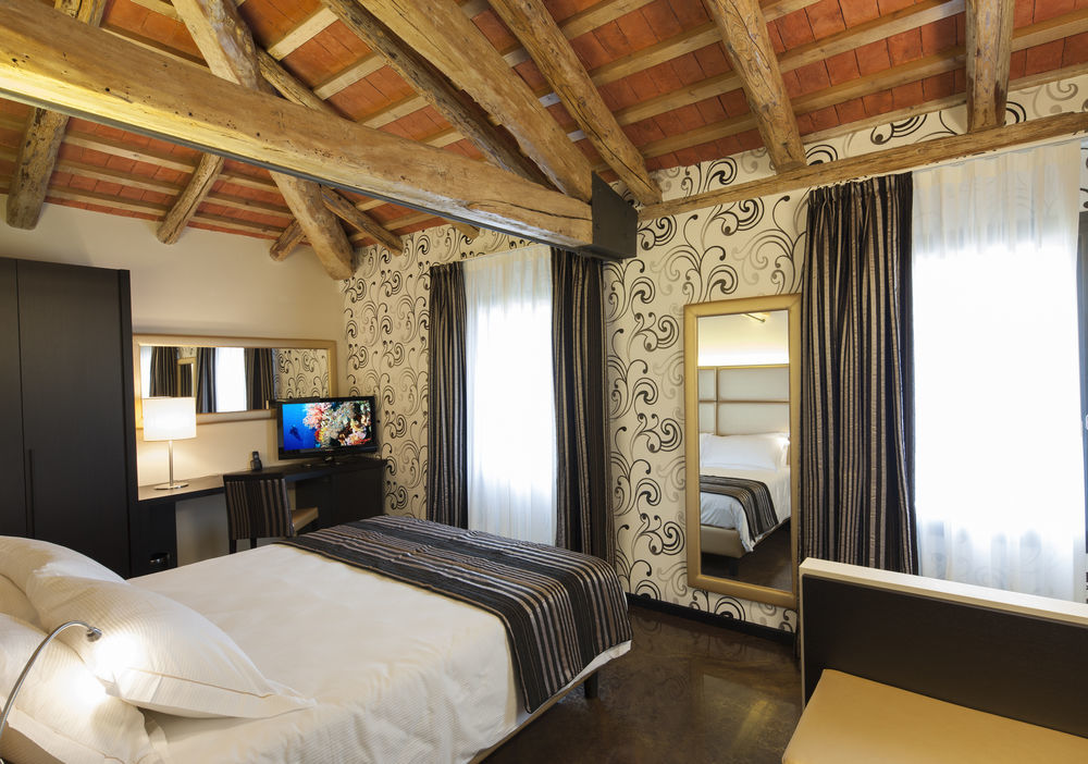 Villa Solaris Hotel & Residence Tezze sul Brenta ภายนอก รูปภาพ