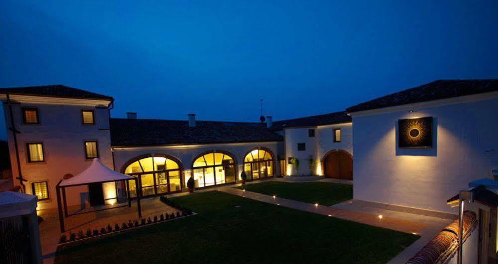 Villa Solaris Hotel & Residence Tezze sul Brenta ภายนอก รูปภาพ