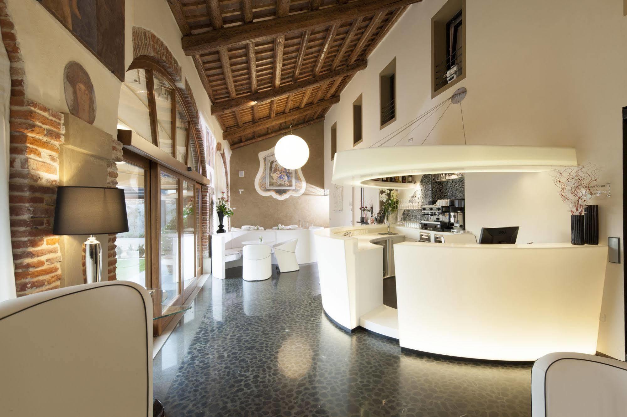 Villa Solaris Hotel & Residence Tezze sul Brenta ภายนอก รูปภาพ